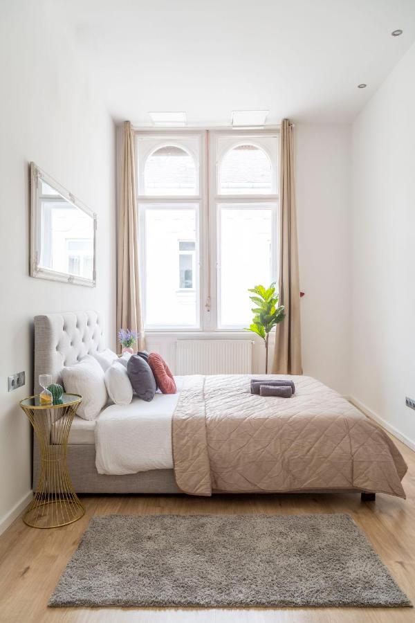Exclusive Central Apartment Next To The Fashion Street Budapesta Exterior foto